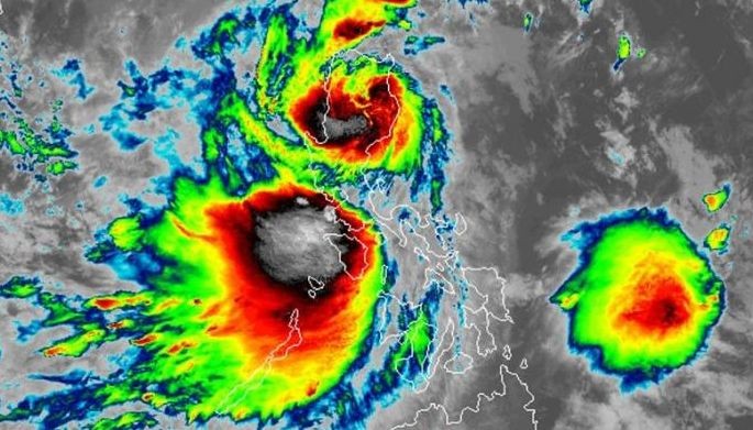 Bão Trami ngày càng mạnh, số người tử vong đã vượt quá Yagi: Hơn 2 triệu người bị ảnh hưởng, gió giật tới 160km/h- Ảnh 2.